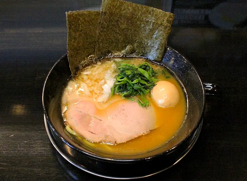 熊本家系ラーメン醤油