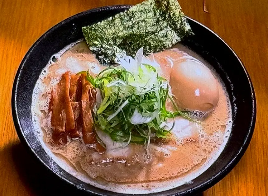 鷄豚骨（醤油）味玉