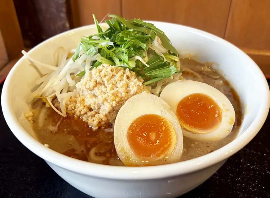 よつば食堂担々麺