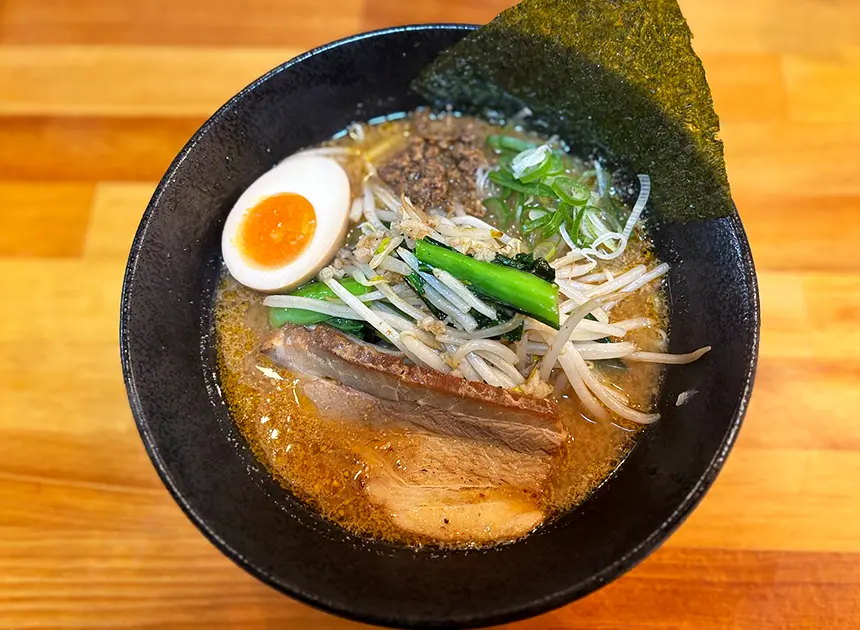 味噌らーめん 半卵付