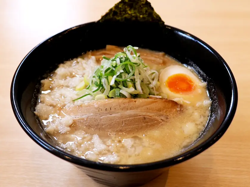 濃厚背脂味噌ラーメン